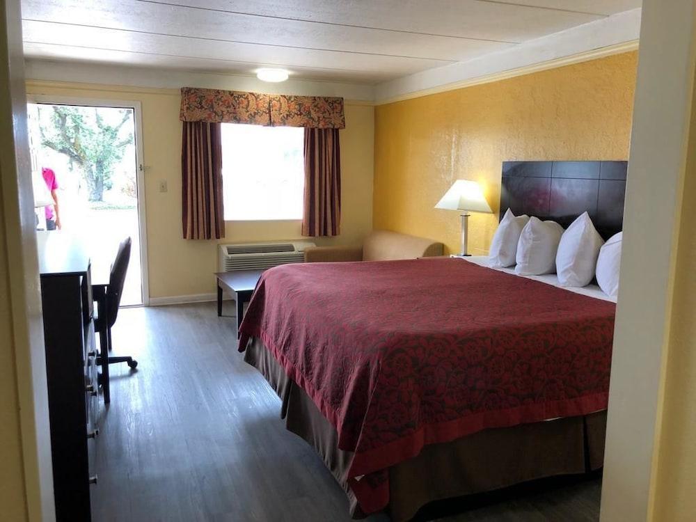 Days Inn By Wyndham Gainesville Luaran gambar