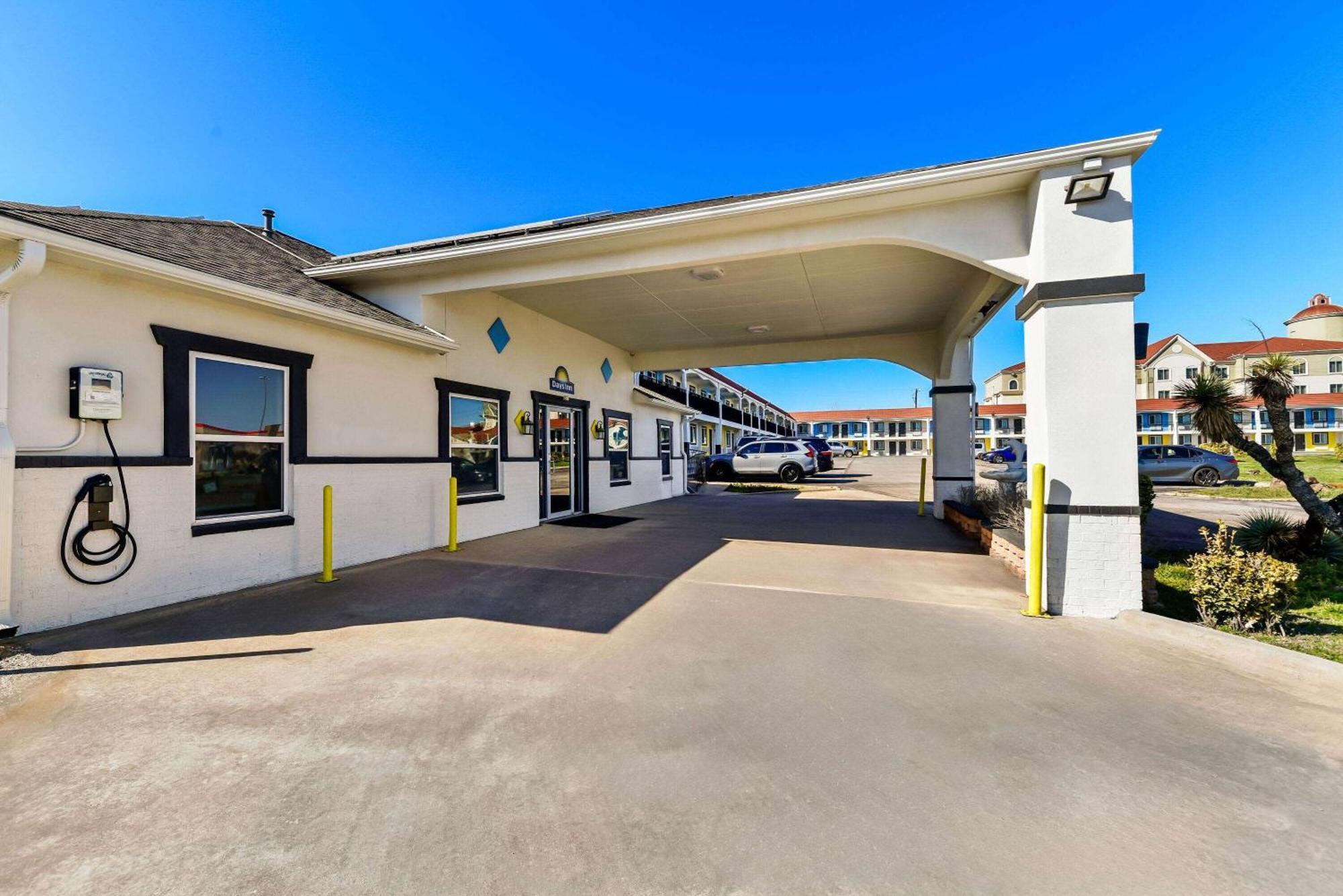 Days Inn By Wyndham Gainesville Luaran gambar